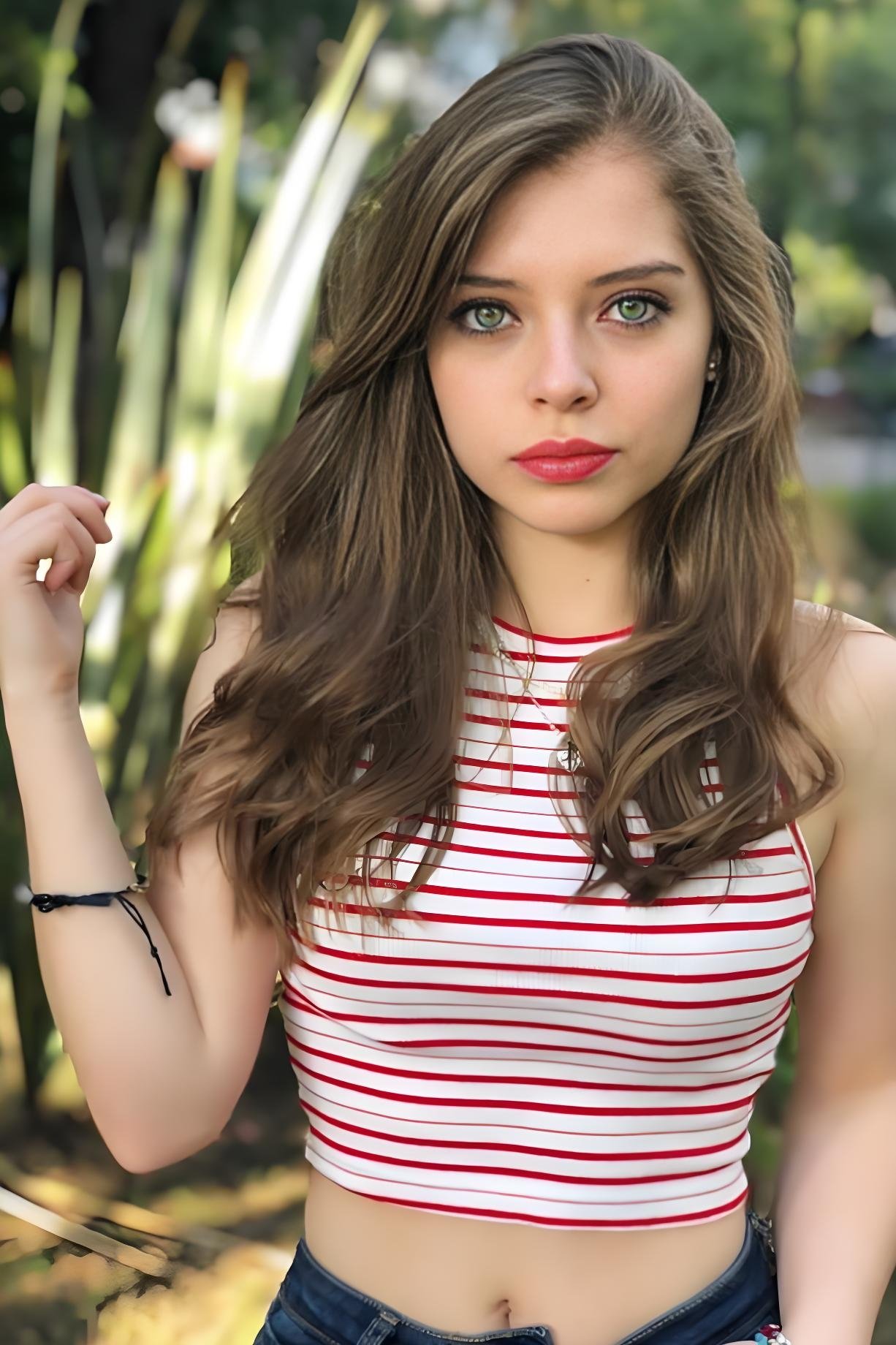 Samantha Vázquez's picture in the cast