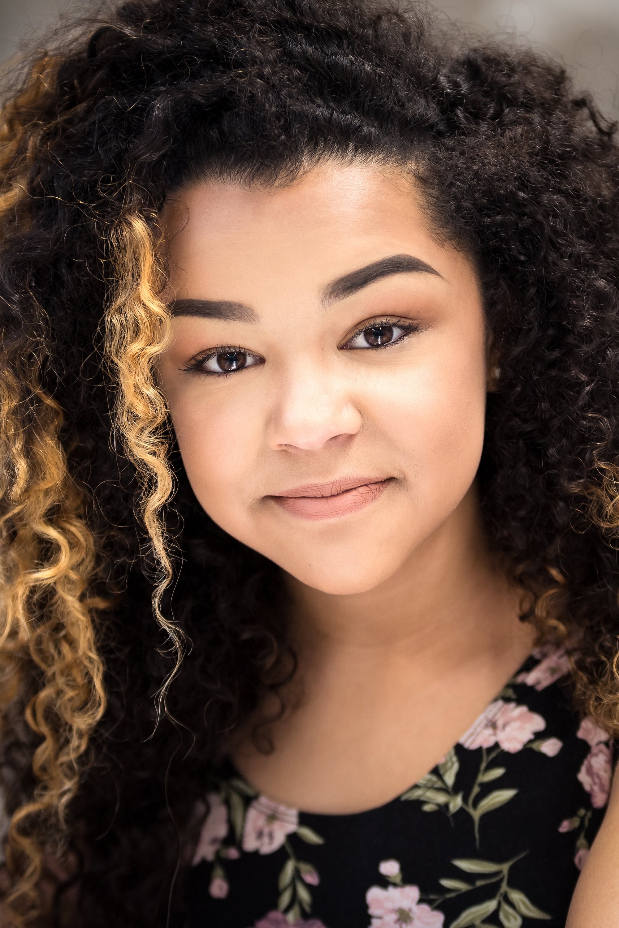 Claire Qute's picture in the cast