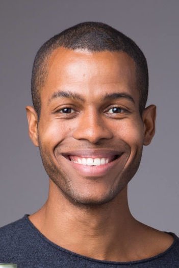 et billede af Andrew McFarlane