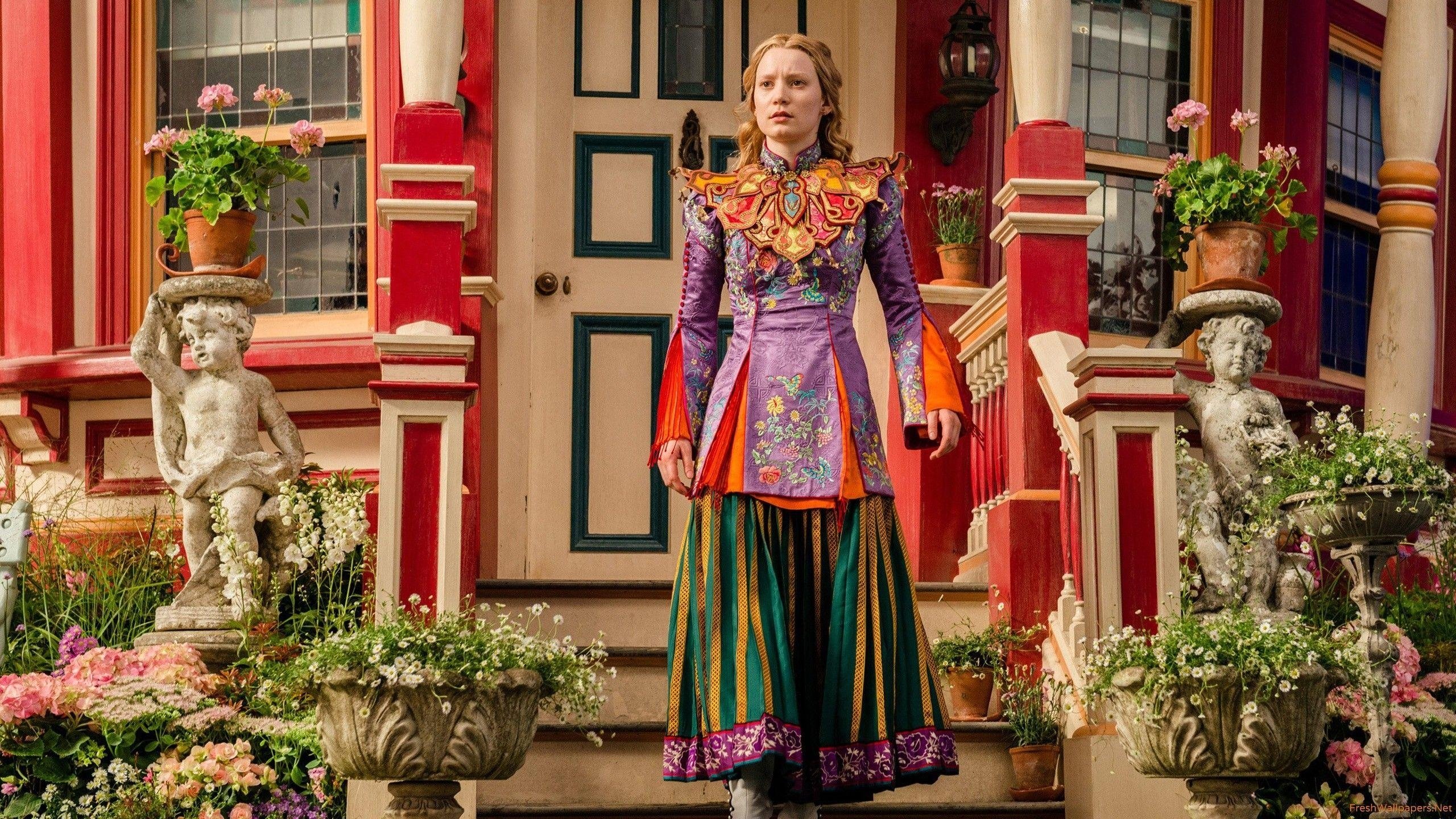 Alice Through the Looking Glass (2016)