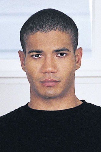 et billede af Jeremy Tucker