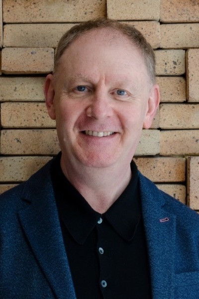 et billede af Howard Whiteson