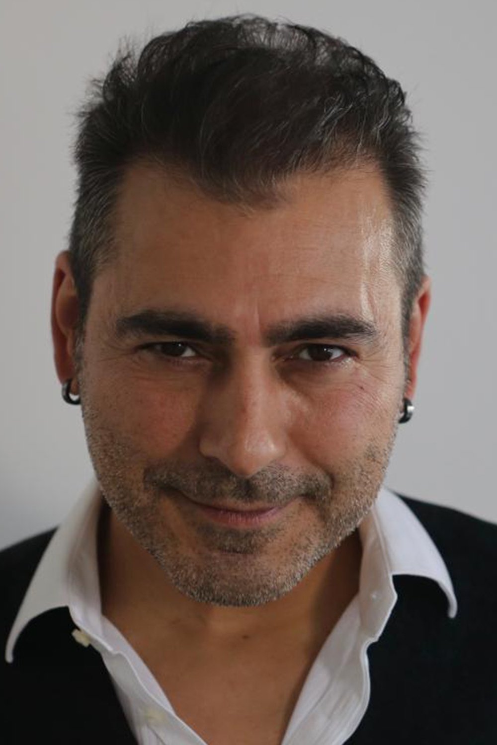 Günyol Bakoğlu's picture in the cast