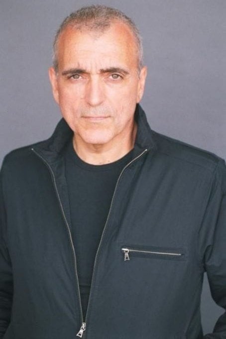 et billede af Ernest Mingione