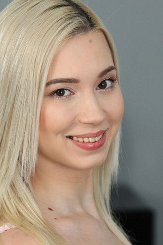 et billede af Roxy Risingstar