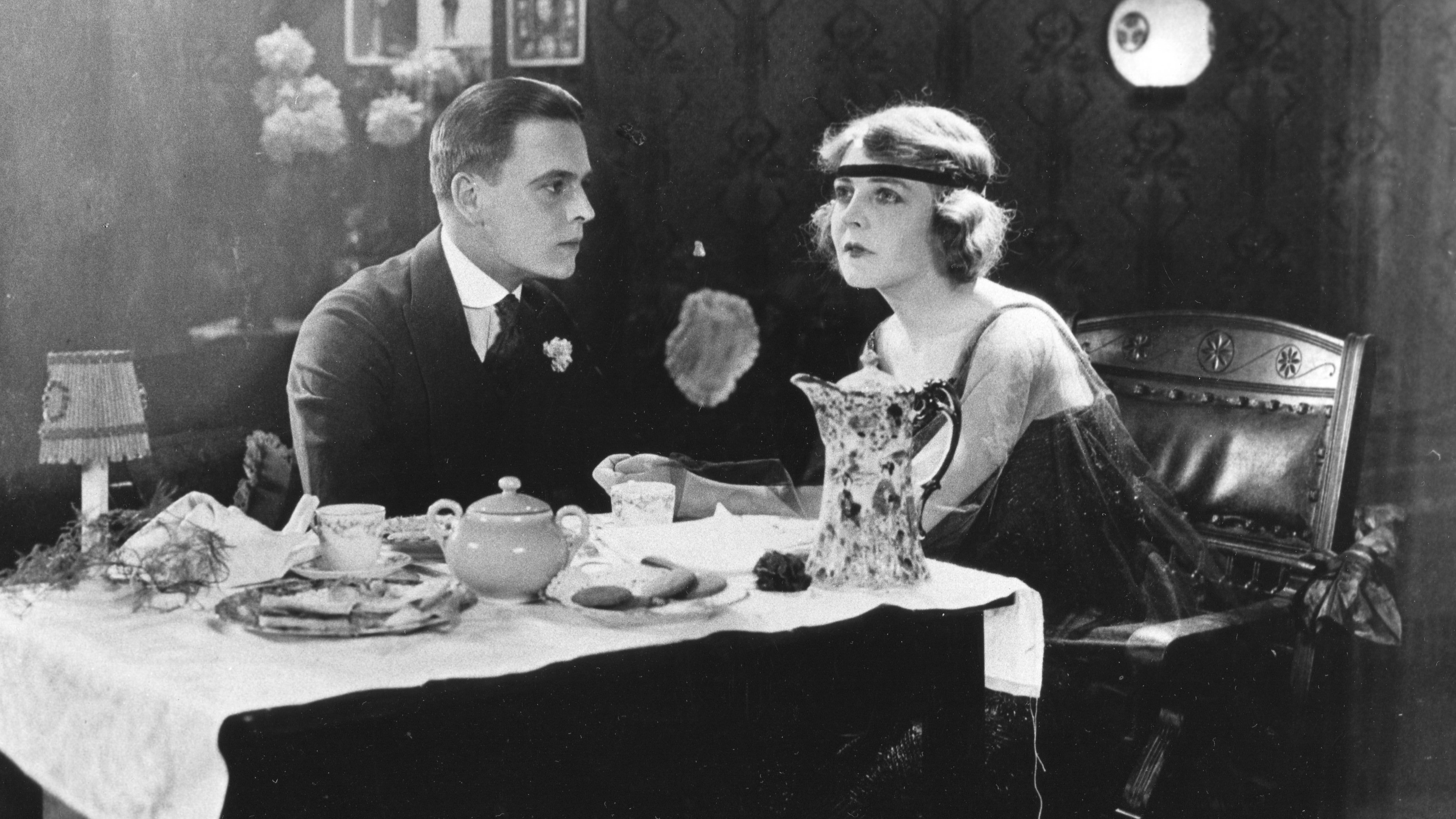 The Vamp (1918)