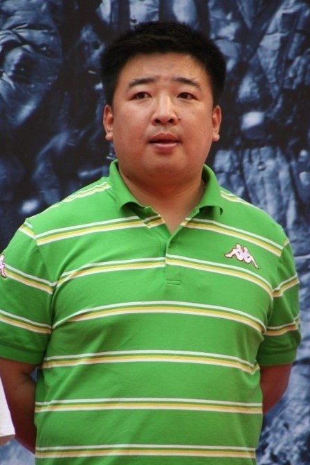 Yisui Zhao's picture in the cast