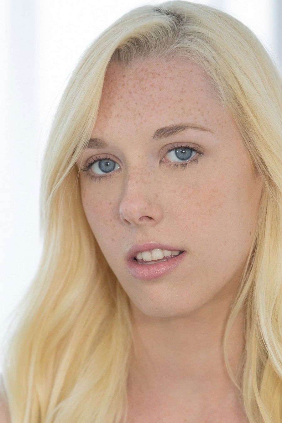 et billede af Roxy Nicole