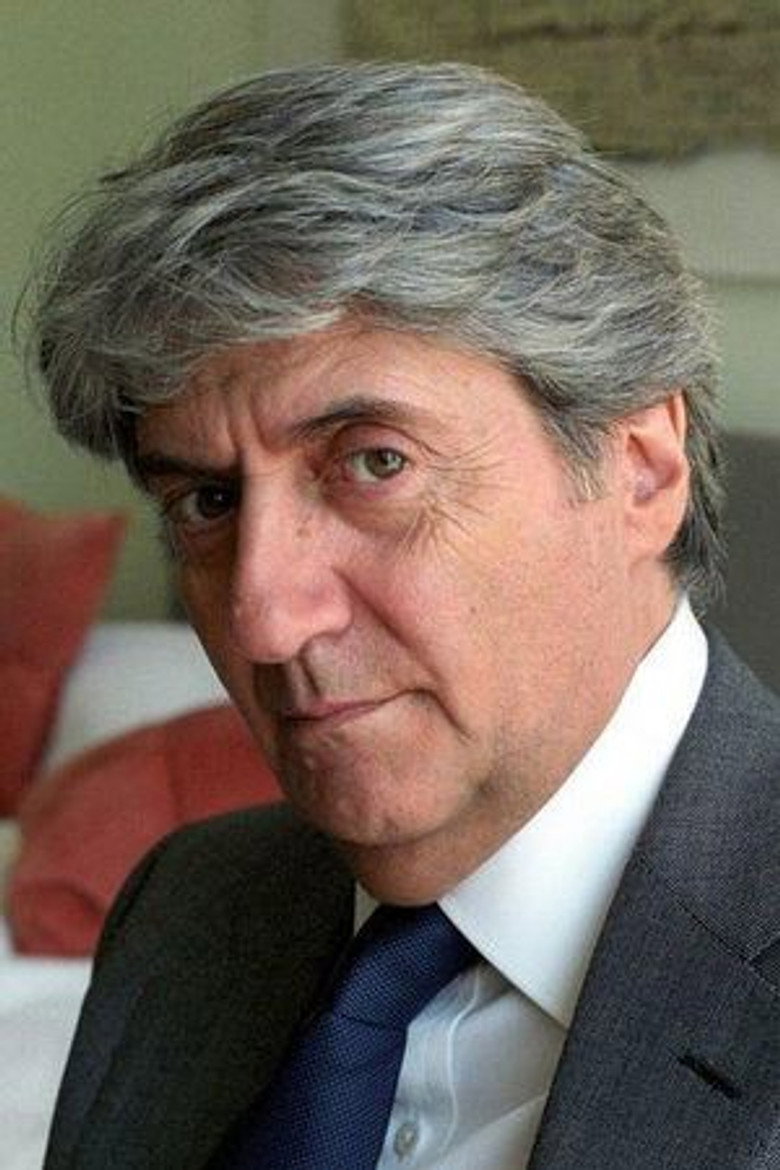 Том Конті / Tom Conti TMDB Photo