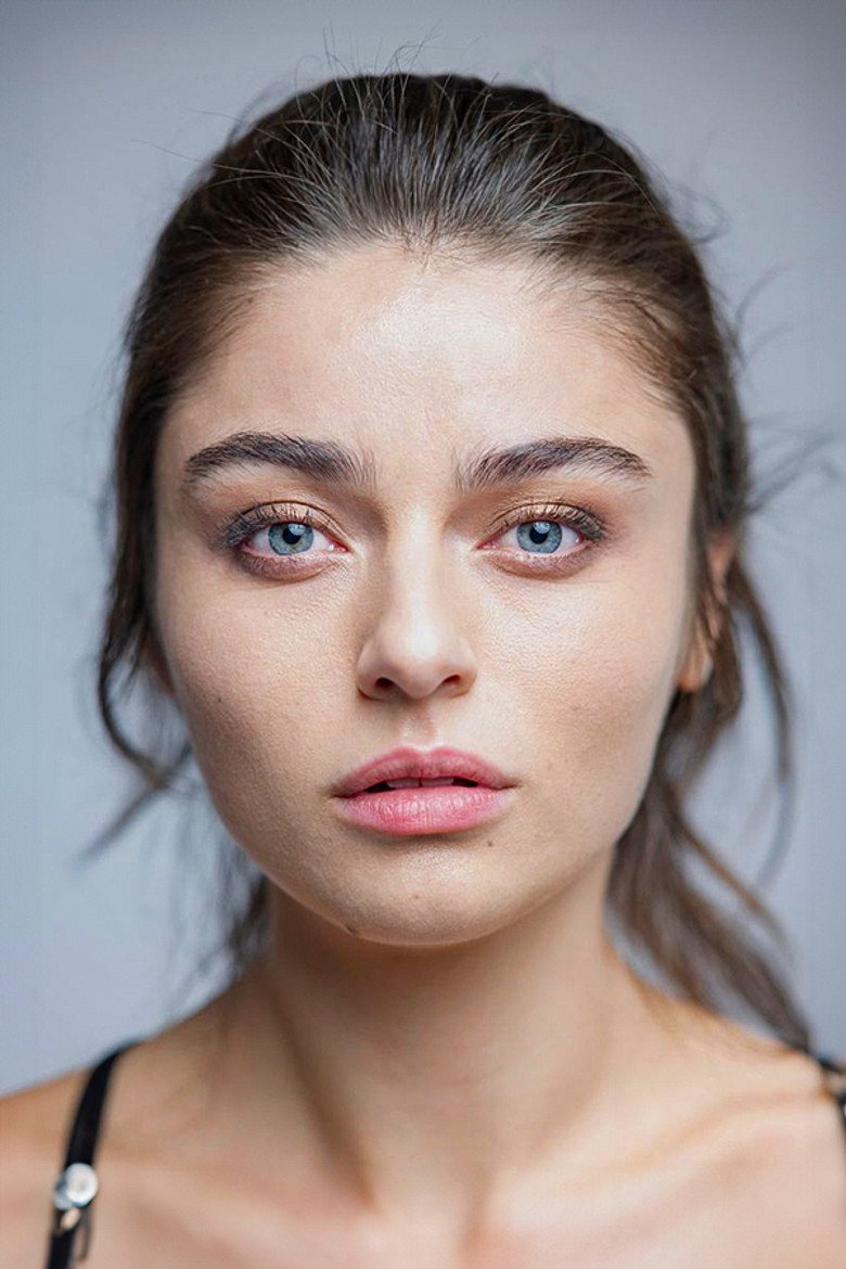 Ayça Ayşin Turan TMDB Photo