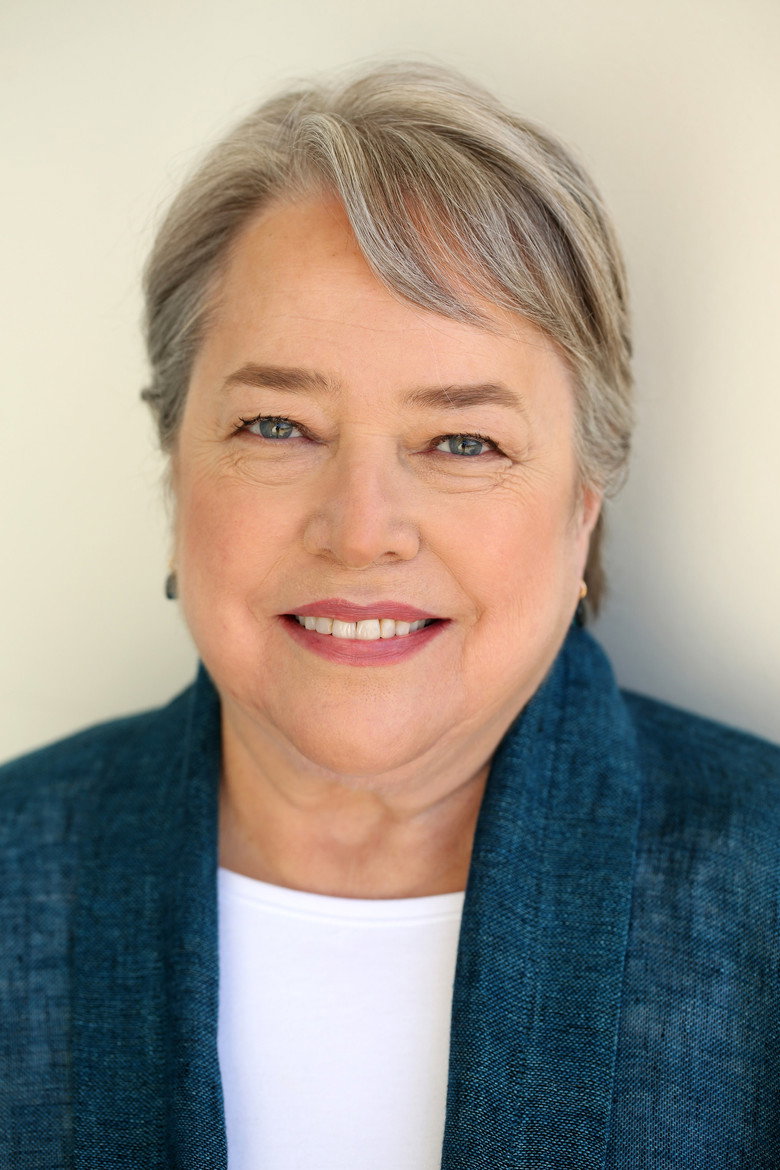Кеті Бейтс / Kathy Bates TMDB Photo