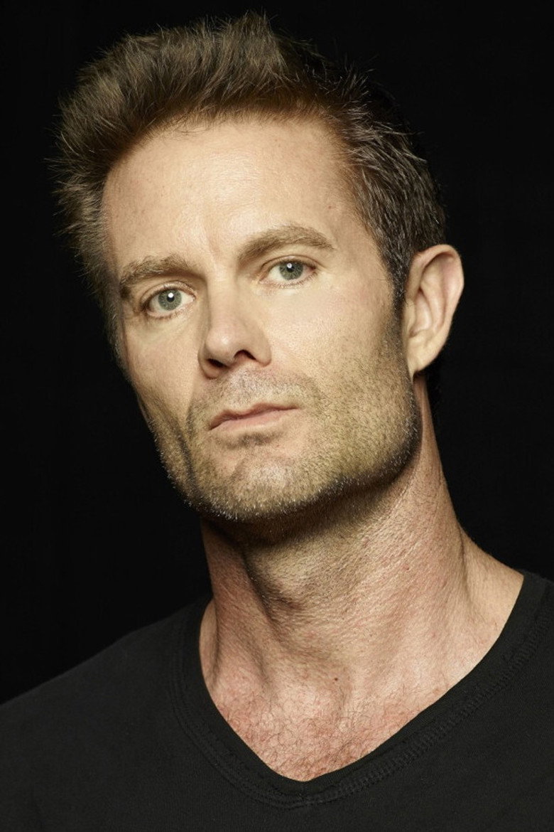 Ґаррет Діллагант / Garret Dillahunt TMDB Photo