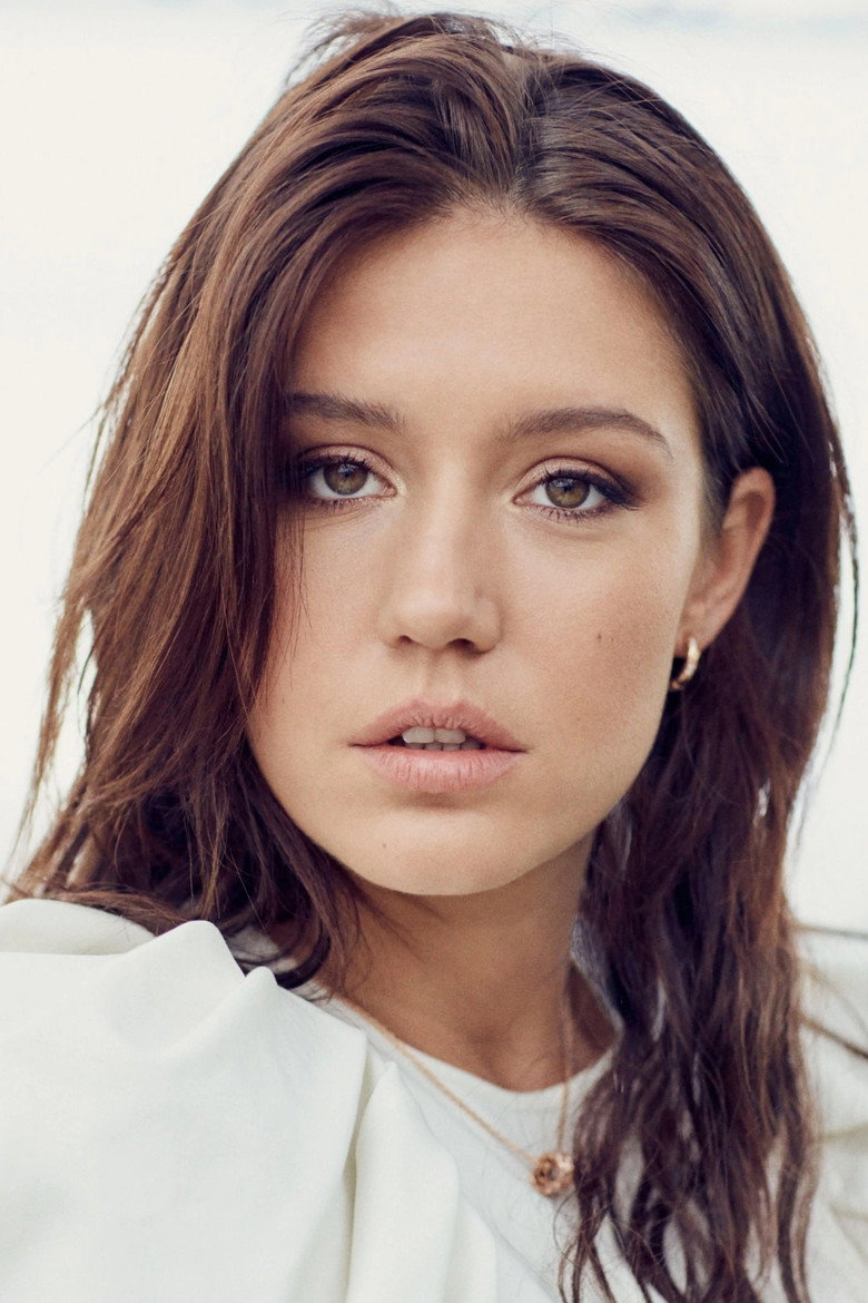 Адель Екзаркопулос / Adèle Exarchopoulos TMDB Photo