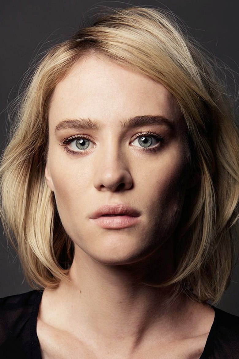 Маккензі Девіс / Mackenzie Davis TMDB Photo