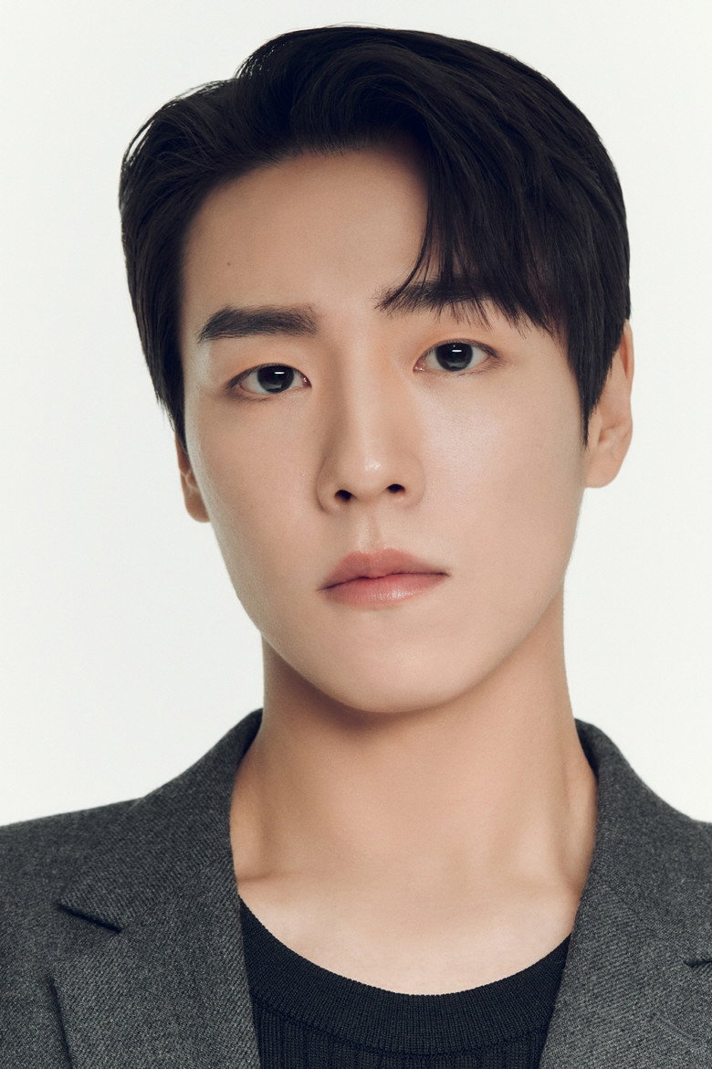 이현우 / Lee Hyun-woo TMDB Photo