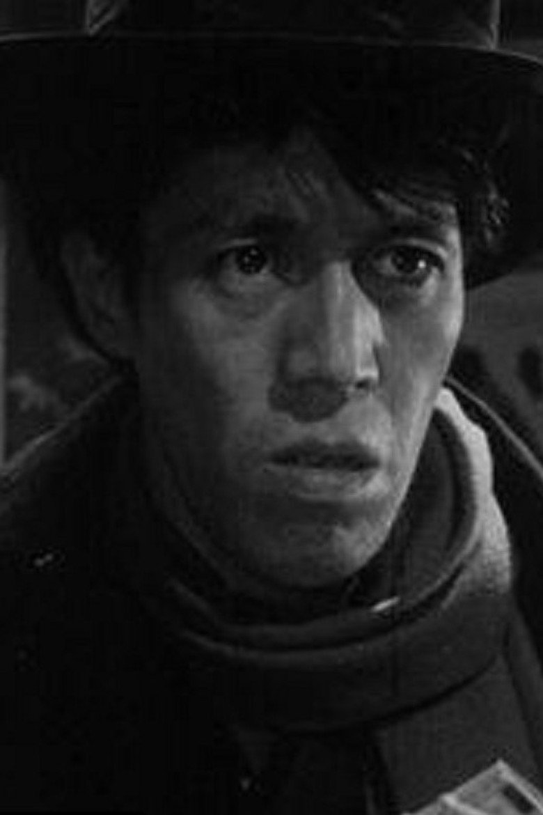 Юносуке Іто / Yūnosuke Itō TMDB Photo