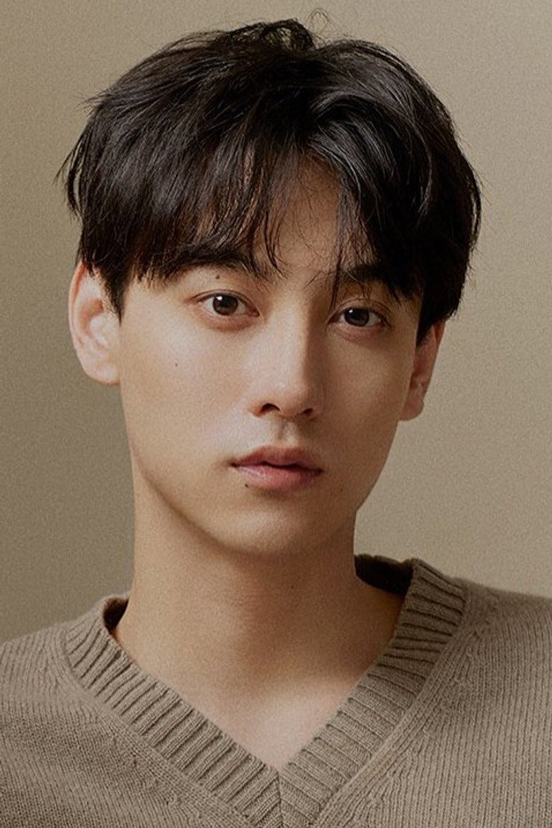 Тян Сю Нін / Tian Xuning TMDB Photo