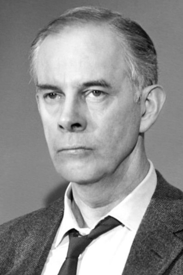 Harry Morgan TMDB Photo