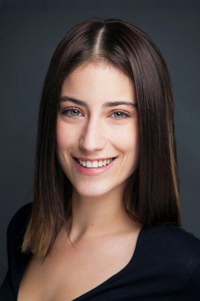 Hazal Kaya TMDB Photo
