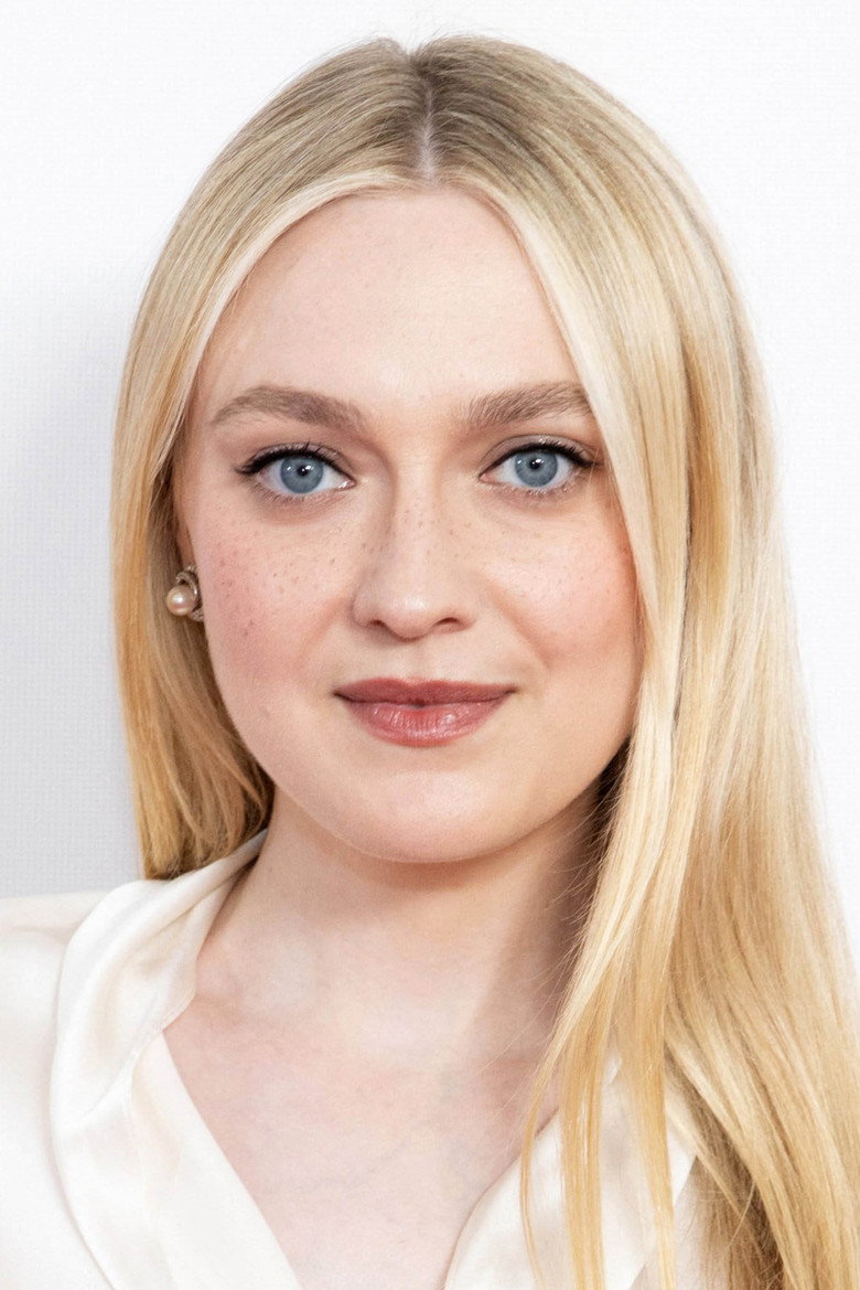 Дакота Фаннінґ / Dakota Fanning TMDB Photo