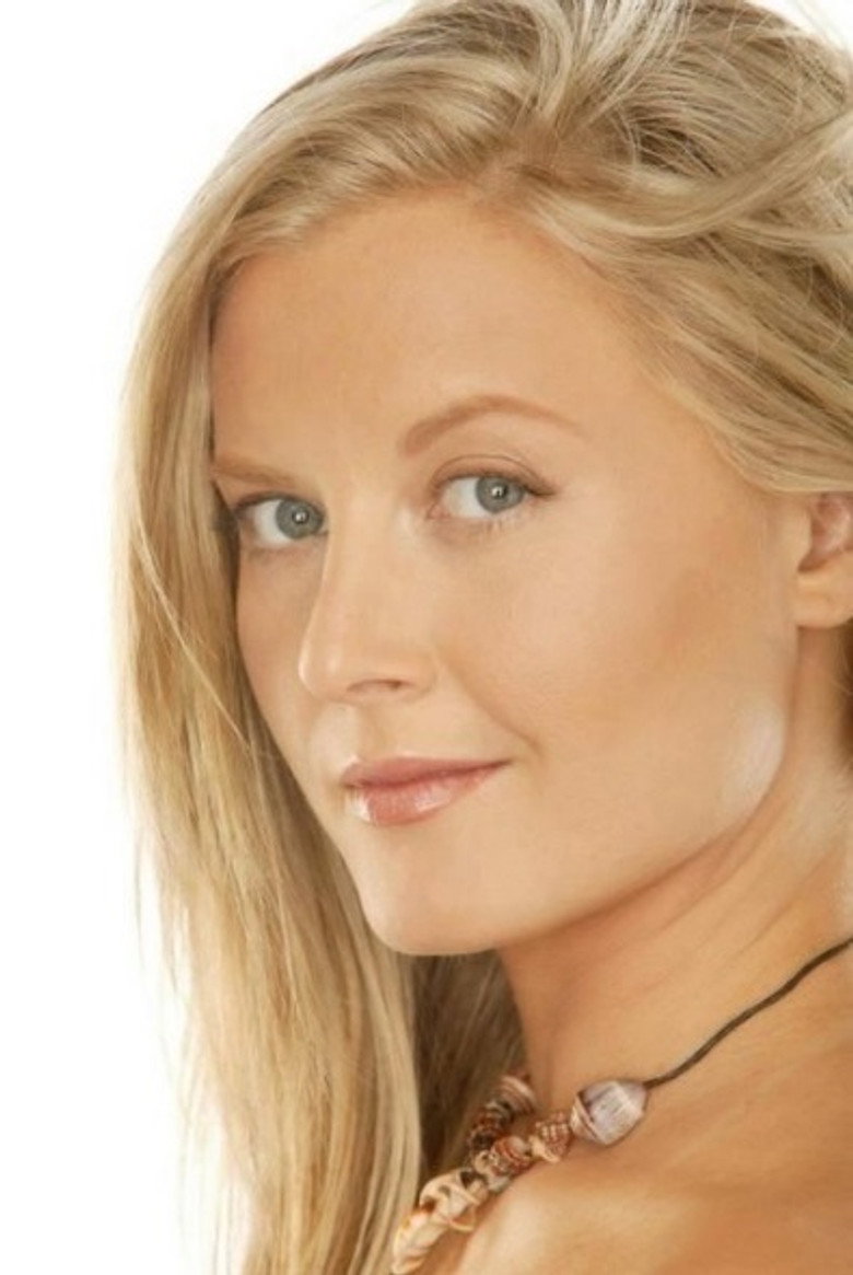 Керрі Енн Флемінґ / Carrie Anne Fleming TMDB Photo