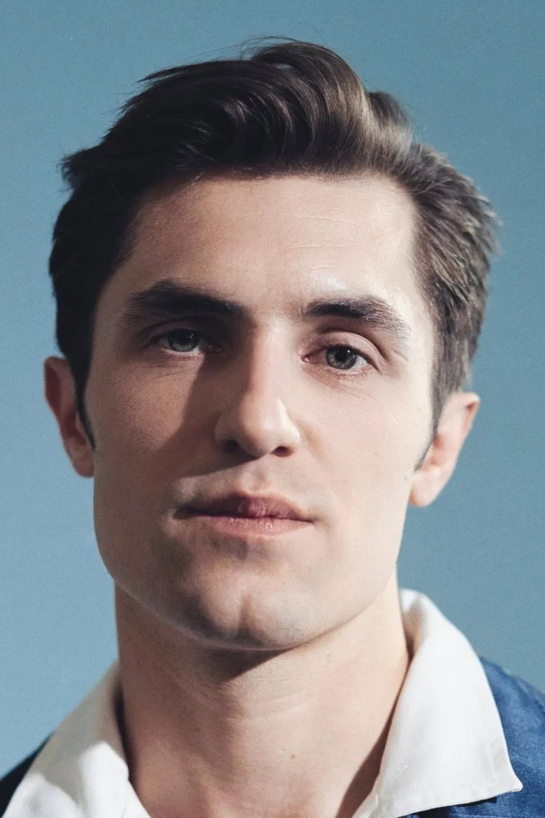 Phil Dunster TMDB Photo