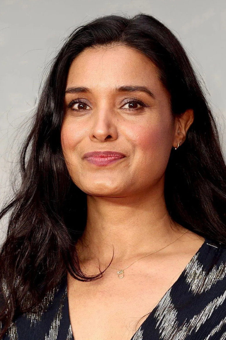 Шеллі Конн / Shelley Conn TMDB Photo