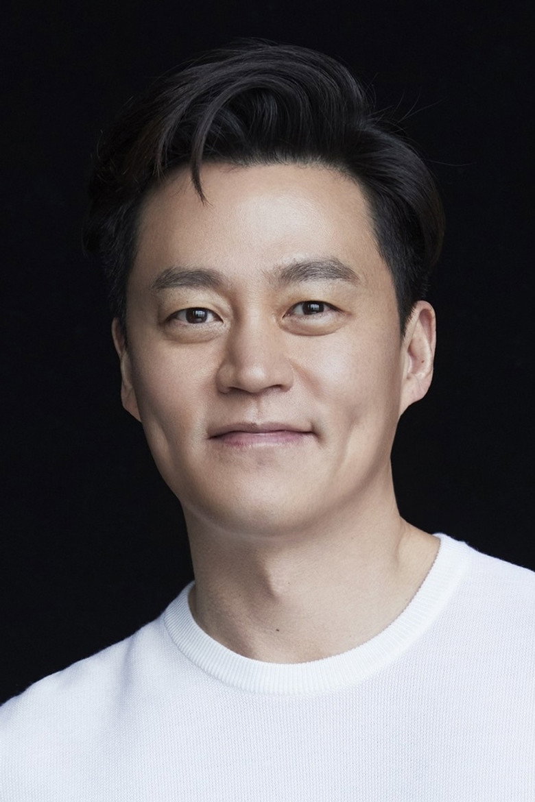이서진 / Lee Seo-jin TMDB Photo