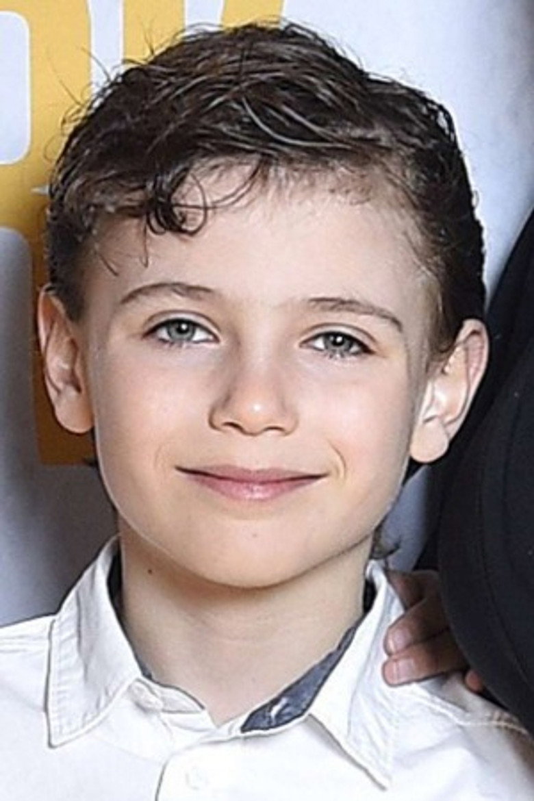 Оссіан Скашгорд / Ossian Skarsgård TMDB Photo