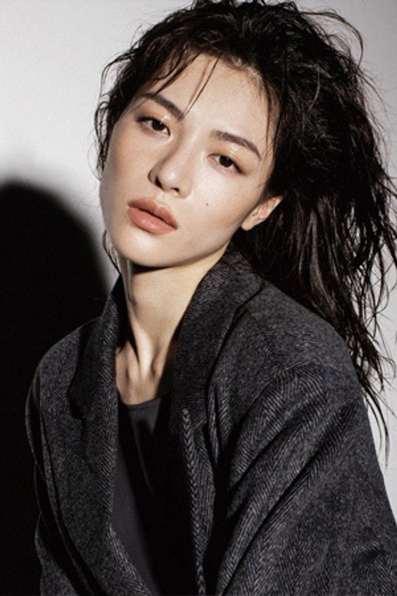 钟楚曦 / Zhong Chuxi TMDB Photo