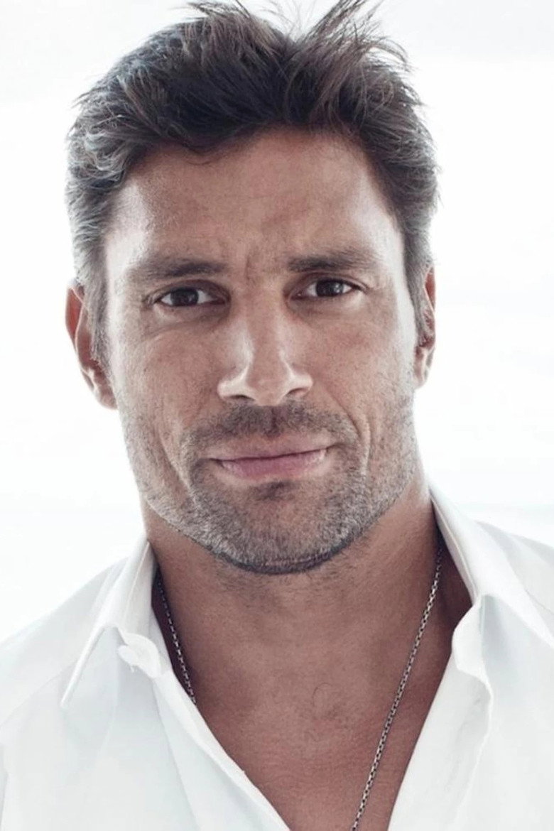 Manu Bennett TMDB Photo