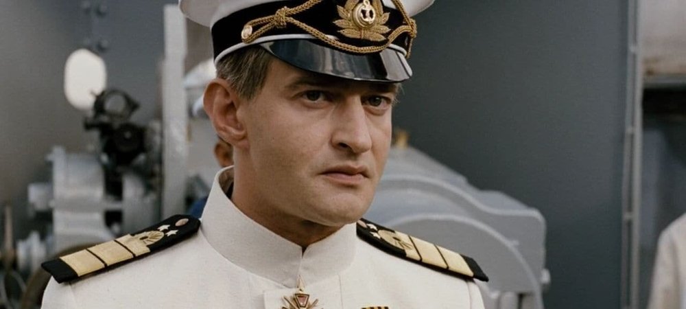 Backdrop of Admiral