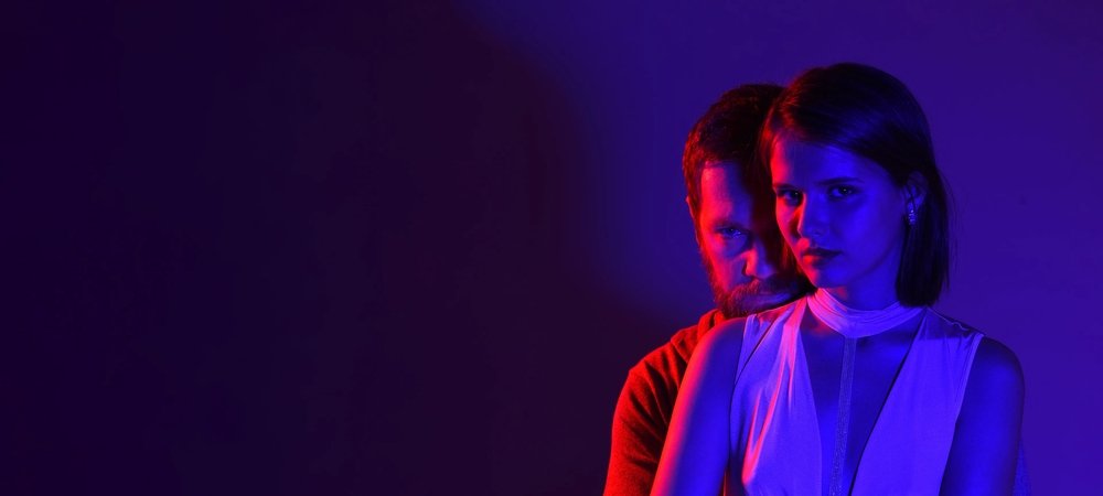 Backdrop of Addicted