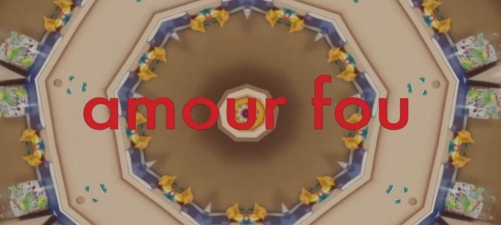 Backdrop of Amour fou