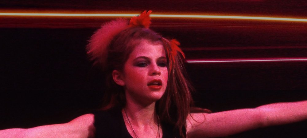 Backdrop of Hey Babe!