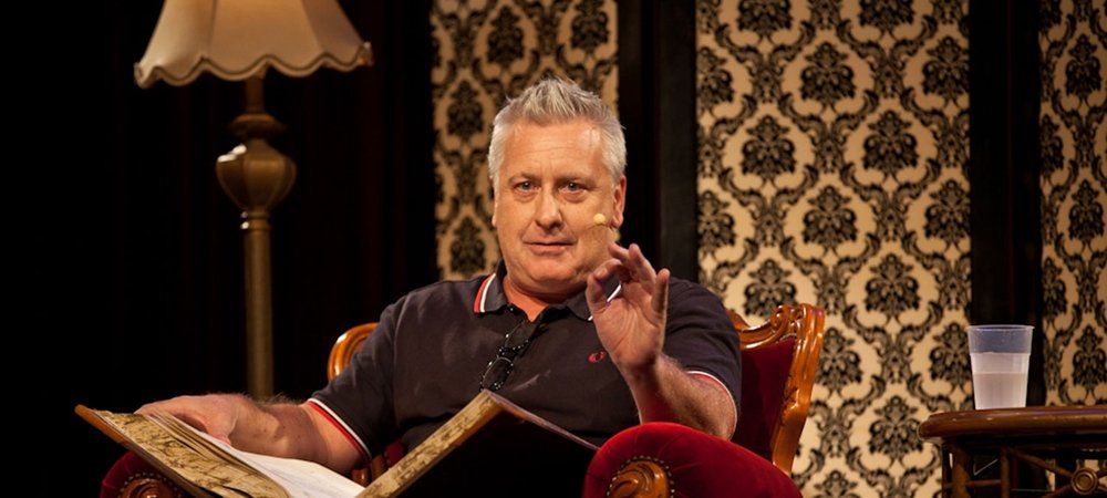 Backdrop of Story Club