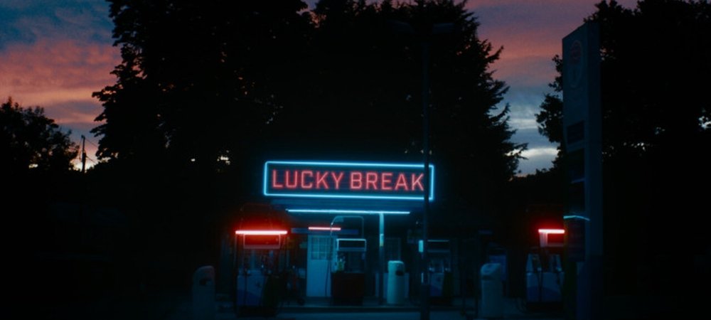 Backdrop of Lucky Break