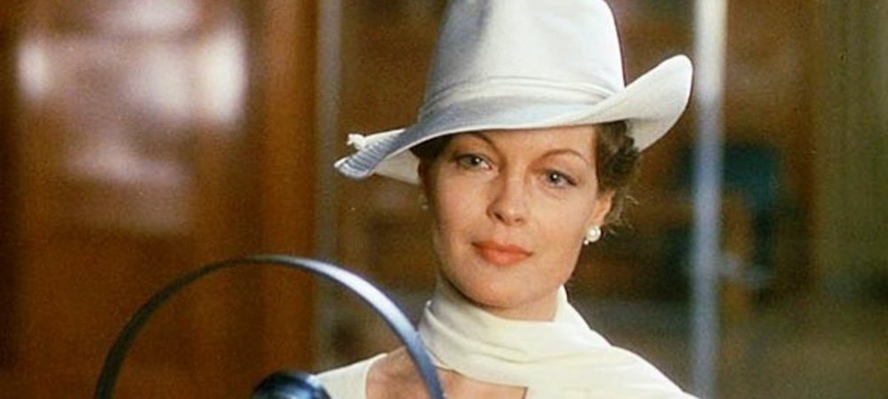 Backdrop of The Lady Banker