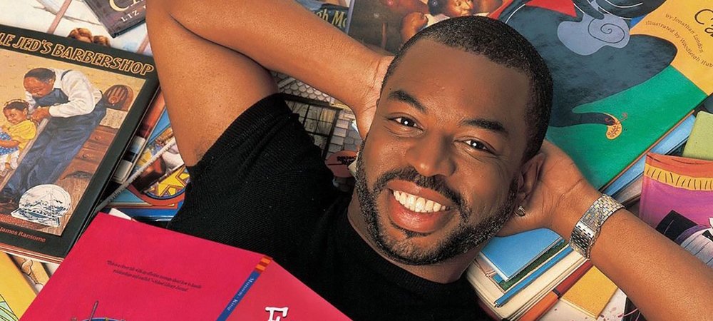 Backdrop of Reading Rainbow