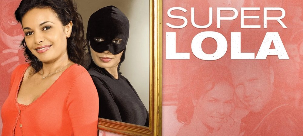 Backdrop of Super Lola