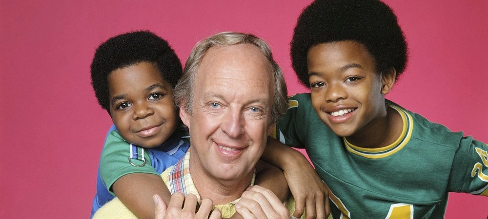 Backdrop of Diff'rent Strokes