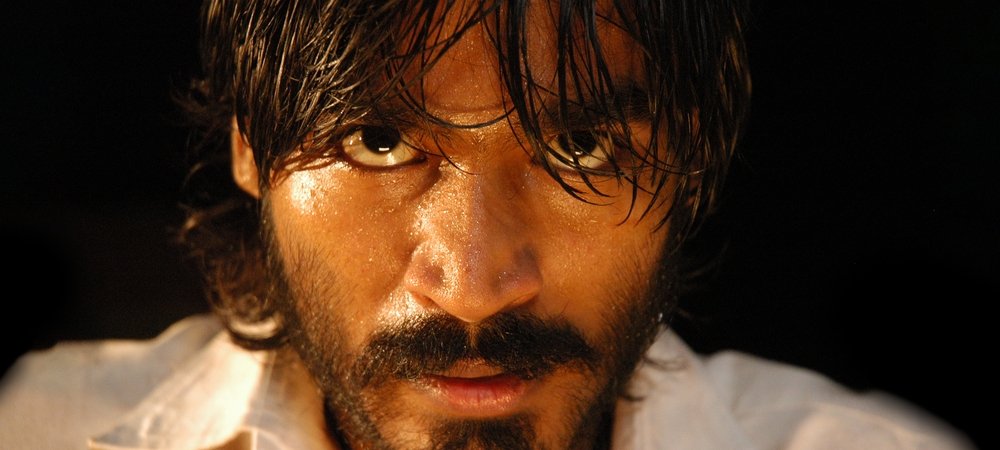 Backdrop of Pudhupettai