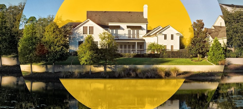 Backdrop of House Hunters
