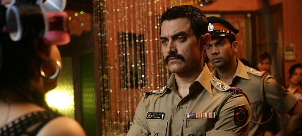 Backdrop of Talaash
