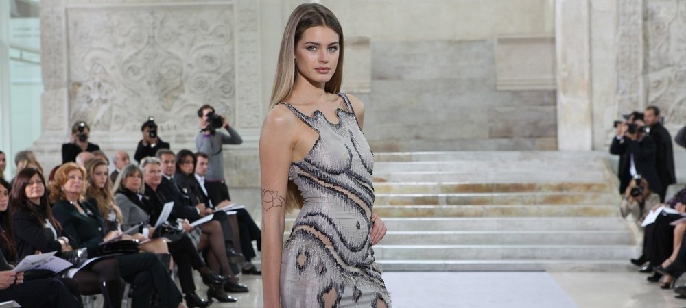 Backdrop of The Last Fashion Show