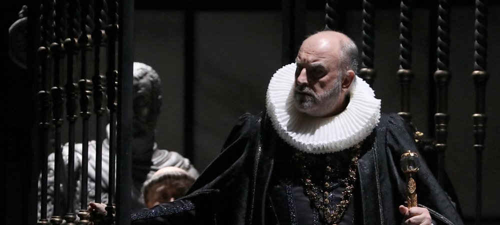 Backdrop of Don Carlo
