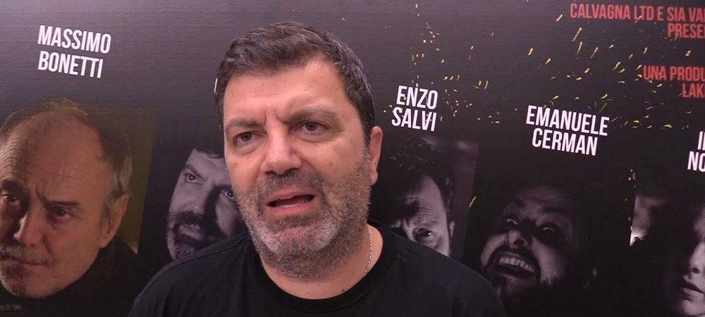 Backdrop of Senza Paura