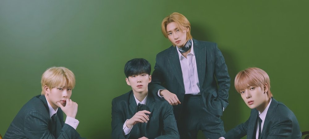 Backdrop of TMT MONSTA X