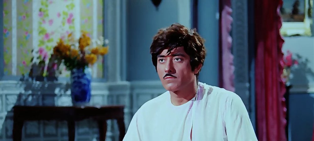Backdrop of Lal Patthar