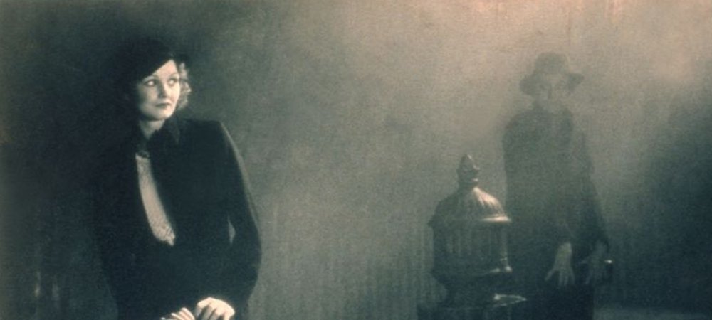 Backdrop of The Lodger